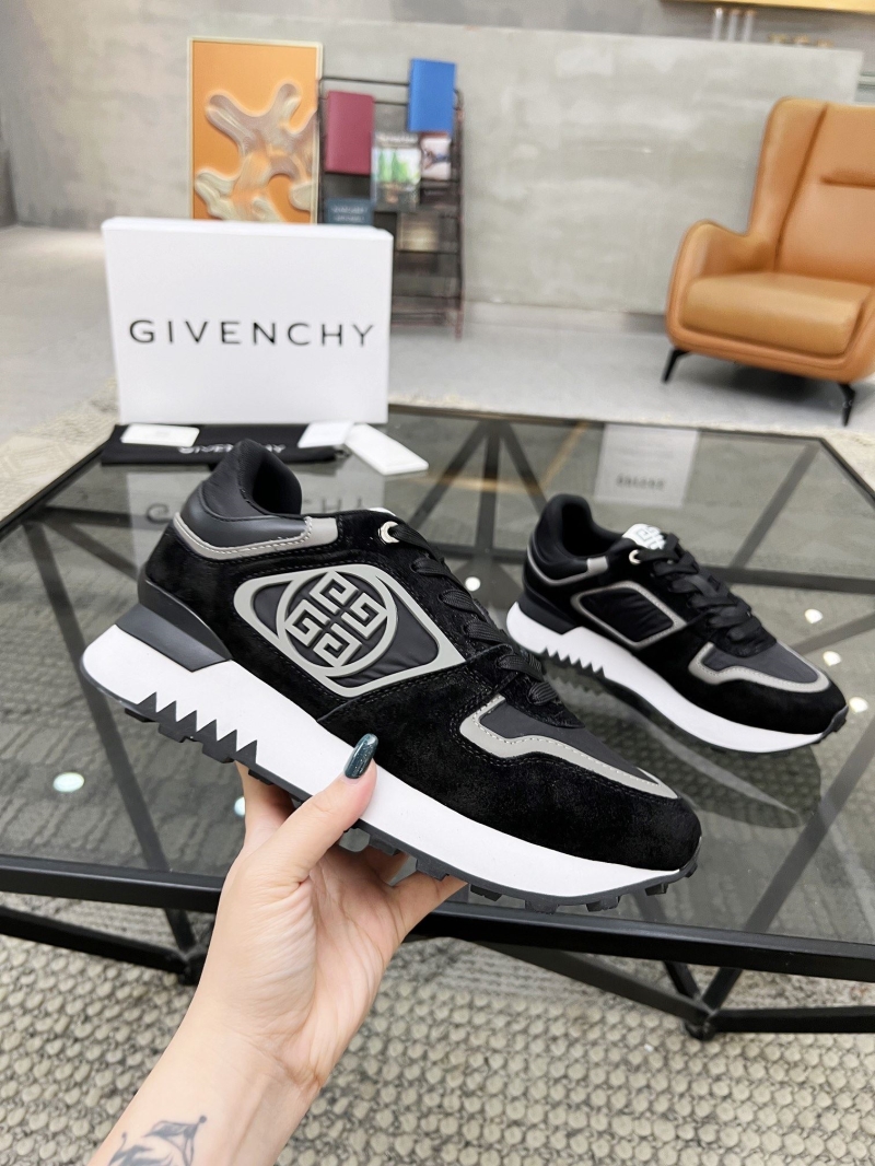 Givenchy Sneakers